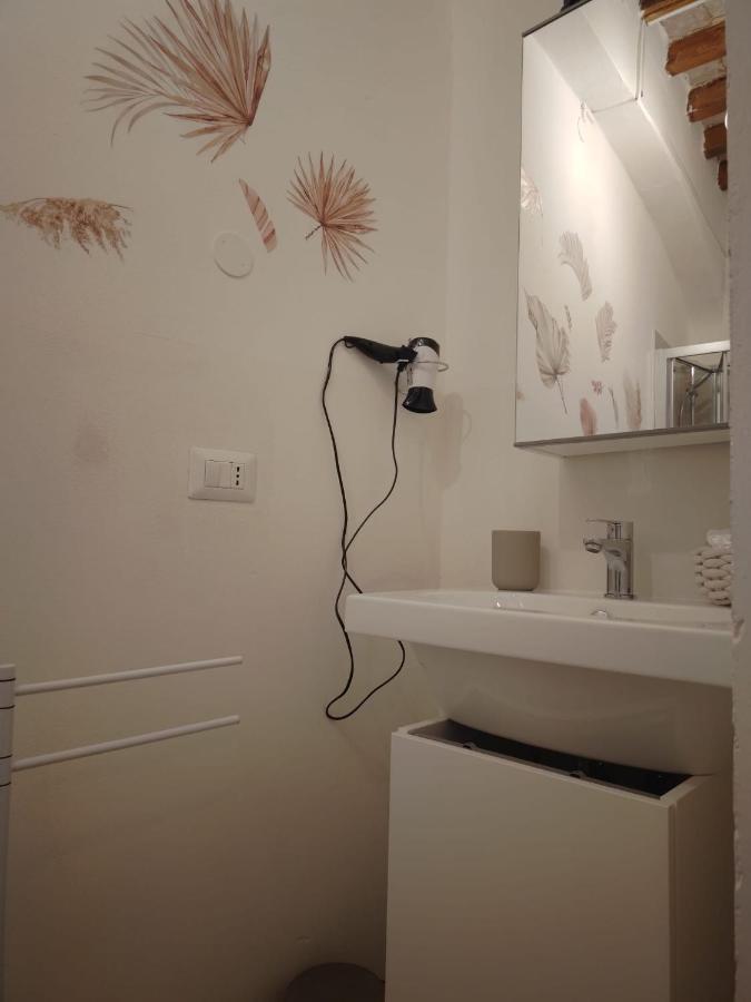 Guazzo Apartment - Self Check-In Parma Kültér fotó